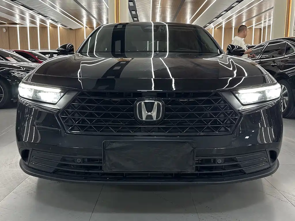 Honda Accord — миниатюра 2