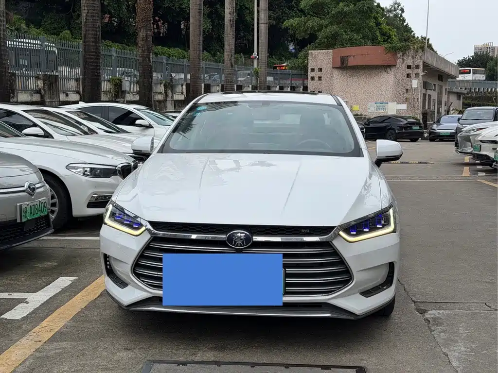 BYD Qin Pro NEV — миниатюра 2