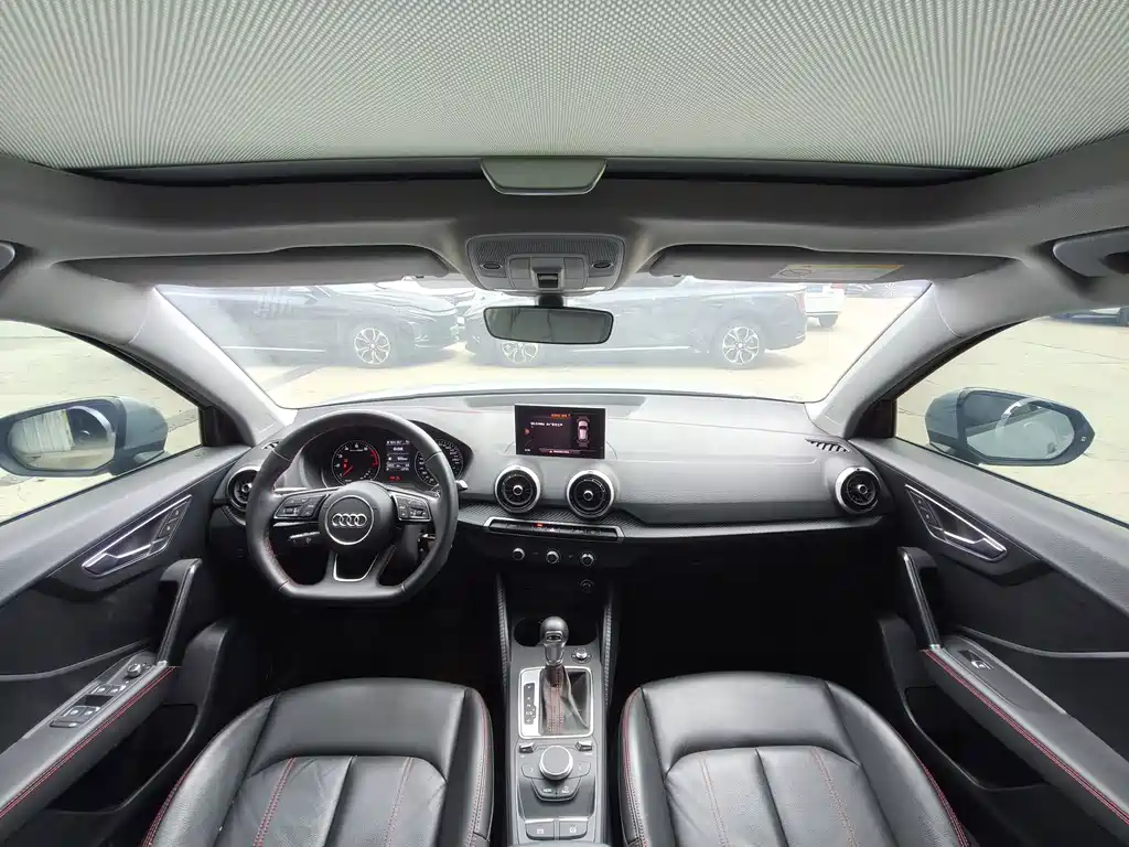 Audi Q2L — миниатюра 12