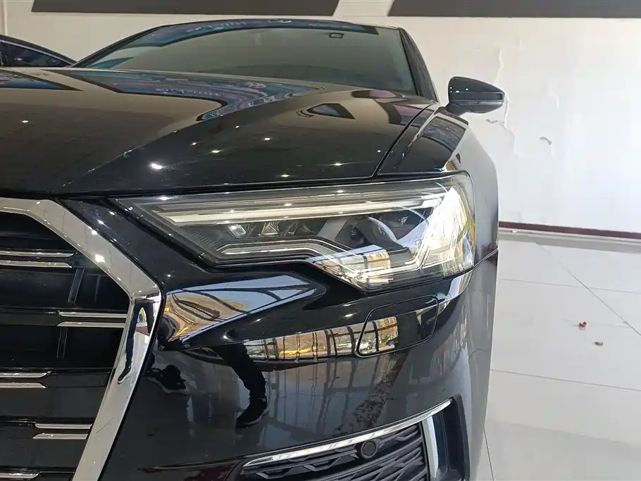AUDI  A6L