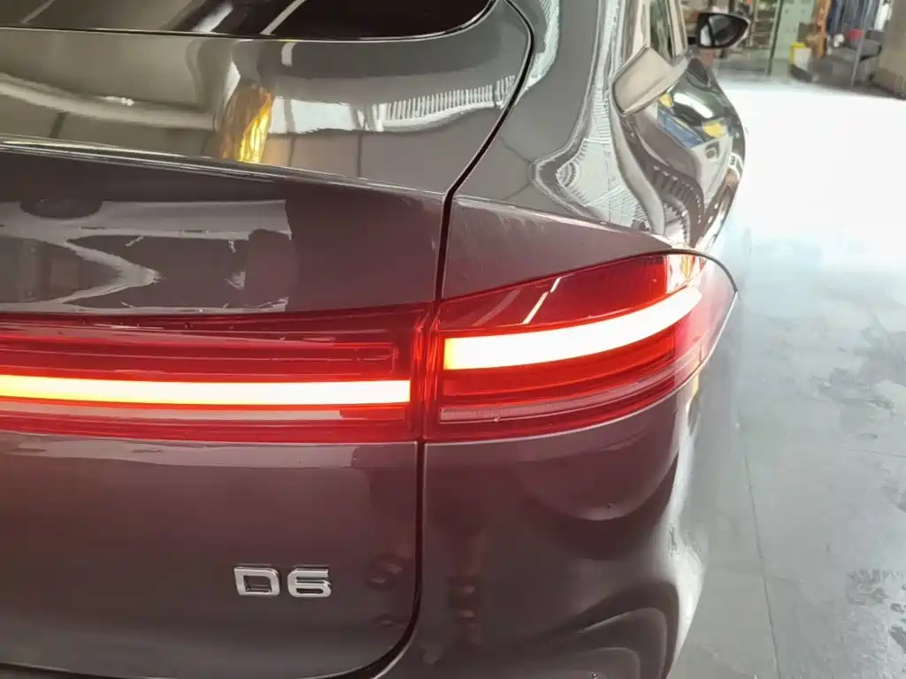 Roewe Young Wai D6 — миниатюра 8