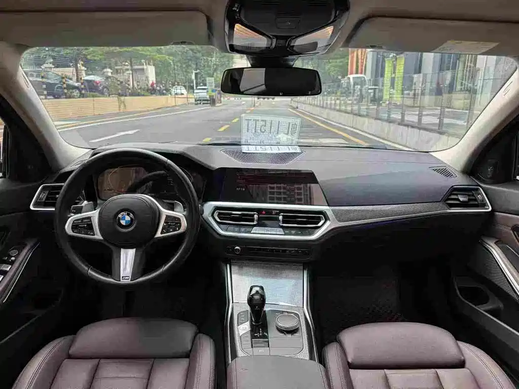 BMW 3 Series — миниатюра 7