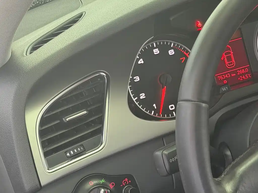 Audi A4L — миниатюра 4