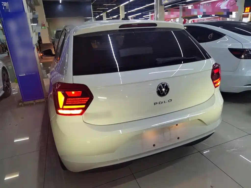 Volkswagen Polo 2021 Plus 1.5L AT