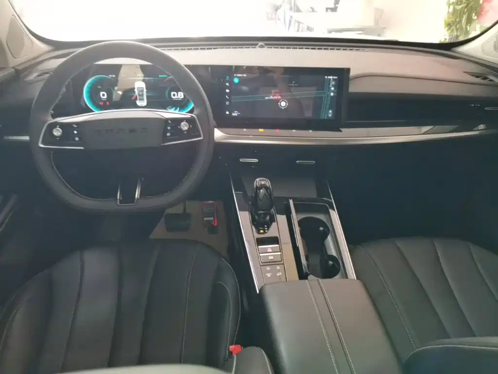 Roewe RX5 MAX — миниатюра 6