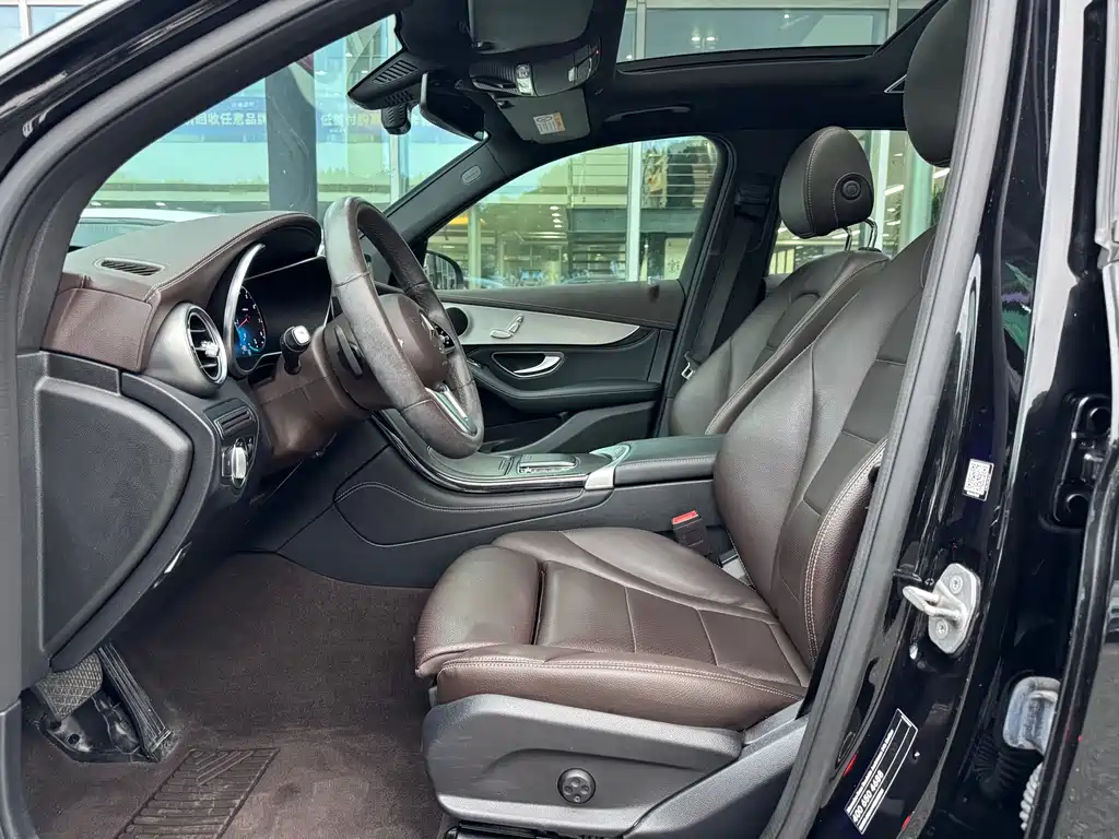 Mercedes-Benz GLC — миниатюра 14