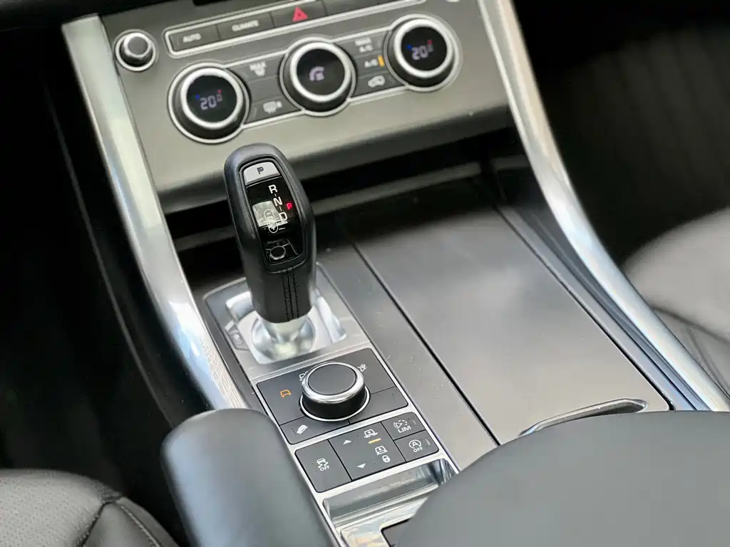 Land Rover Sport — миниатюра 8