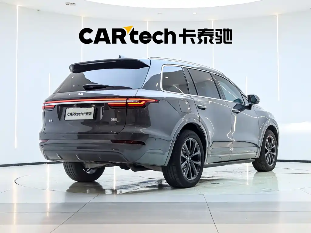Li Auto ONE 2021 6 мест