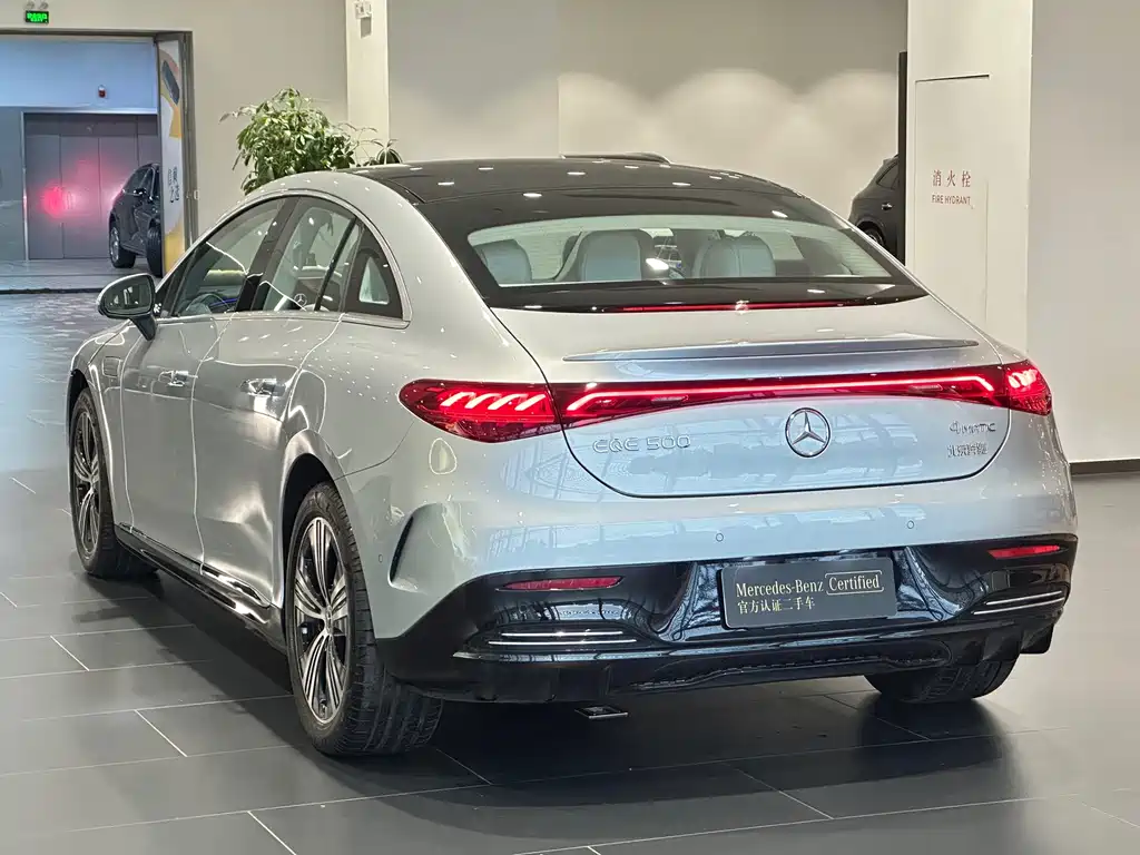 Mercedes-Benz EQE — миниатюра 6