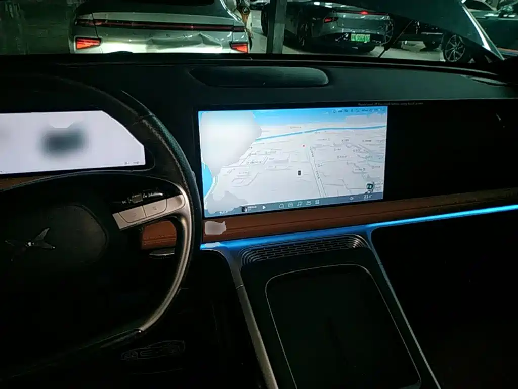 XPeng G9 — миниатюра 10