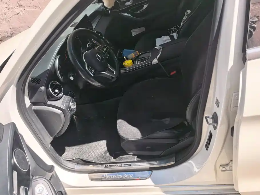 Mercedes-Benz C-Class — миниатюра 9