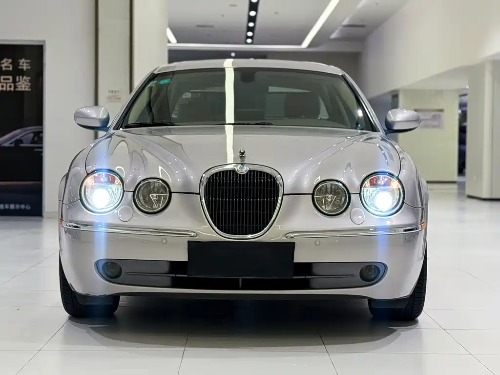 Jaguar S-TYPE — миниатюра 2