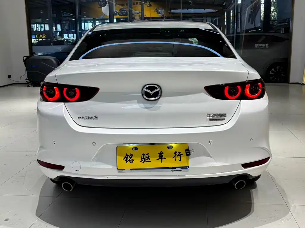 MAZDA 3 ANGKESAILA
