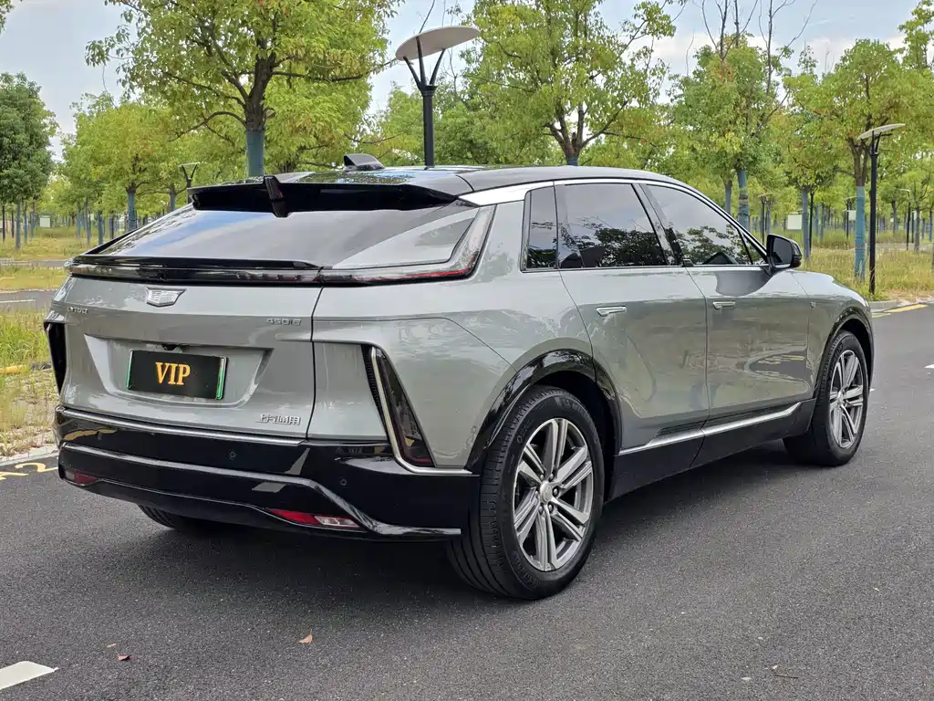 Cadillac Lyriq — миниатюра 4