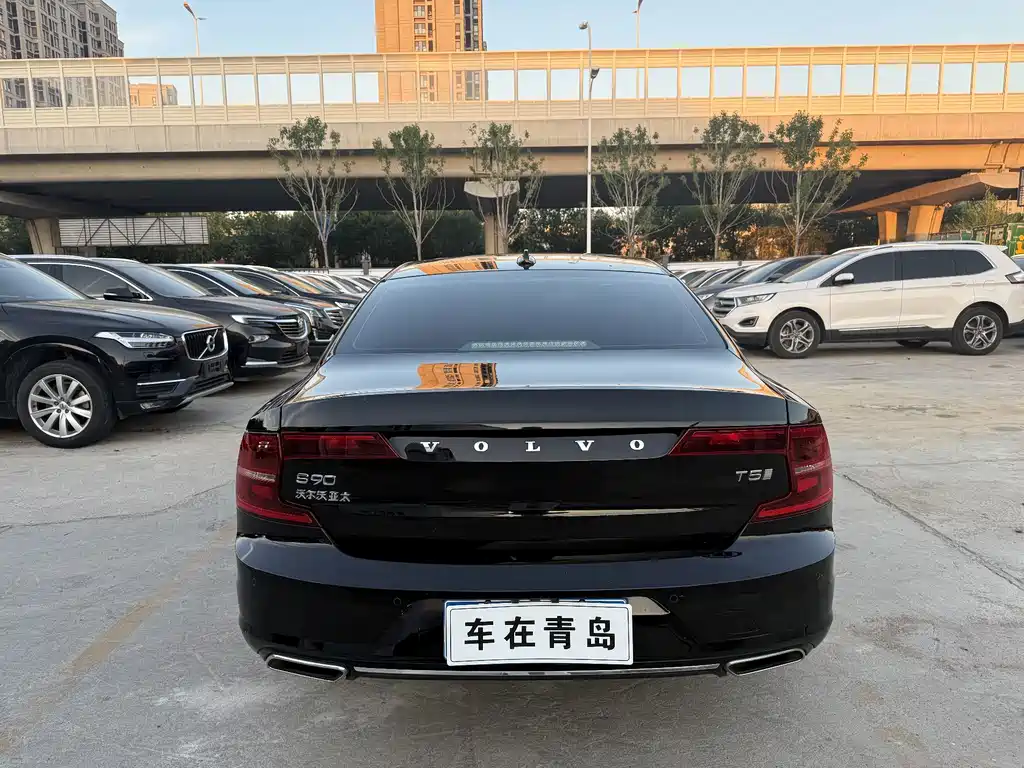 Volvo S90 — миниатюра 14