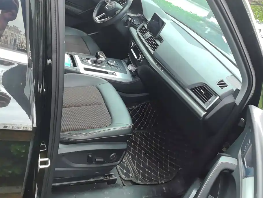 Audi Q5L — миниатюра 8