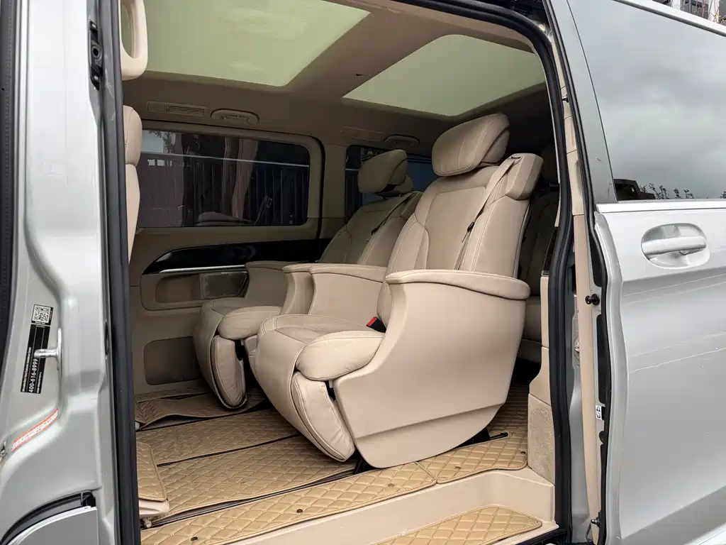 MERCEDES-BENZ V CLASS