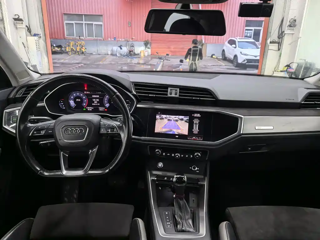 Audi Q3 — миниатюра 10