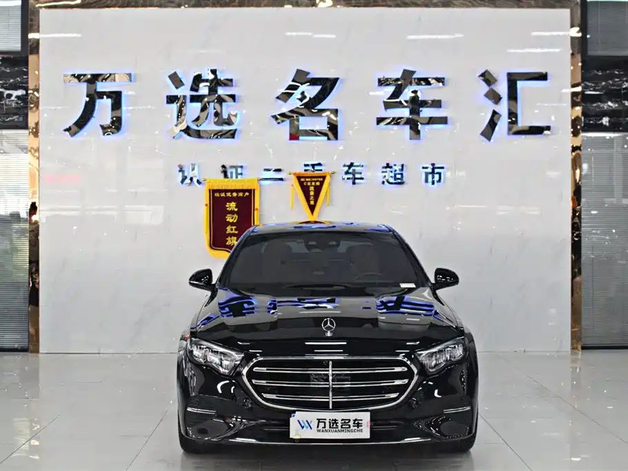 Mercedes-Benz E-Class 2024