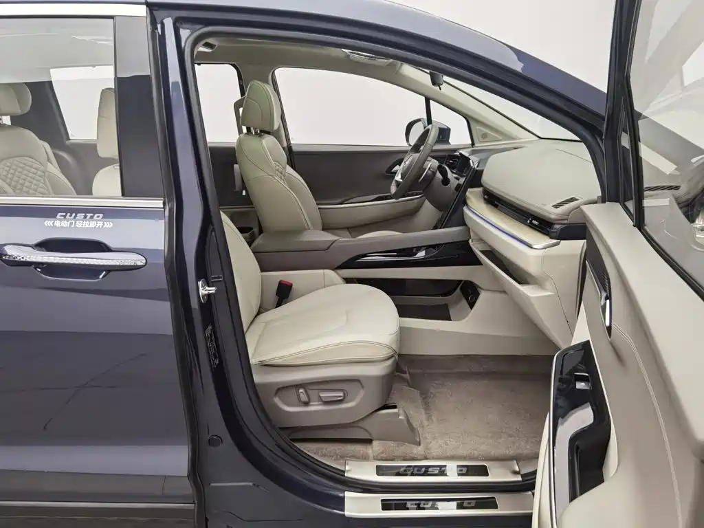 Hyundai Custo — миниатюра 23