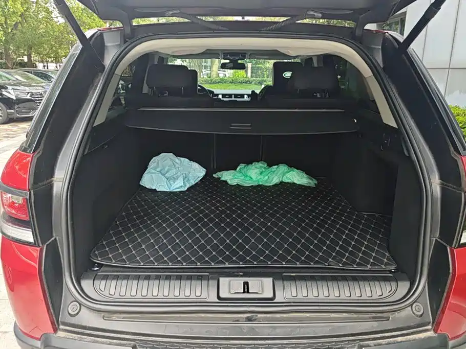 Land Rover Sport — миниатюра 4