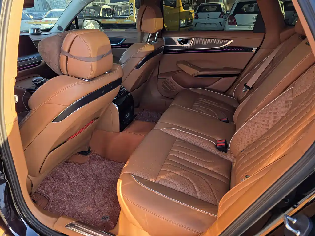 Hongqi Hongqi H9 — миниатюра 5