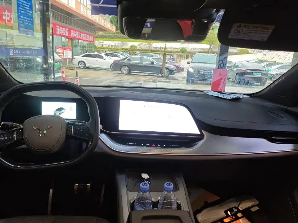 Hongqi Hongqi Tiangong 08 — миниатюра 3