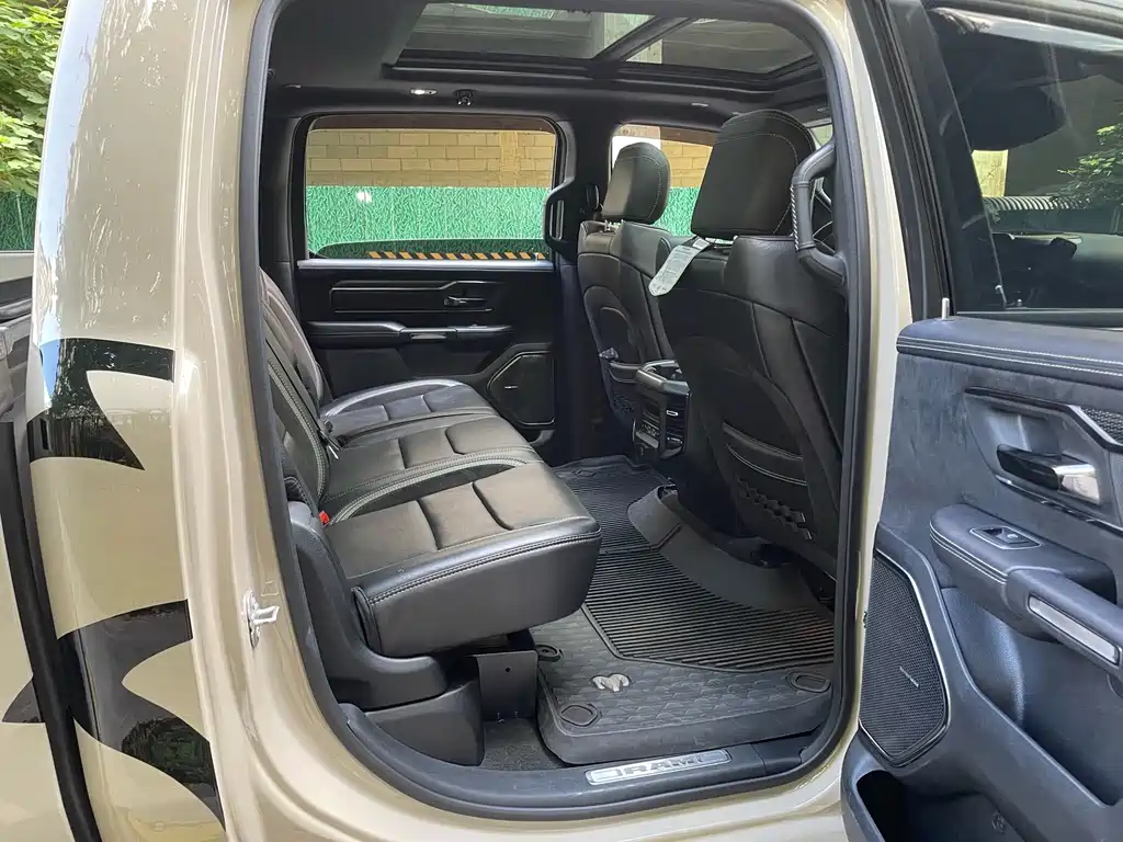 RAM Ram Trucks — миниатюра 14