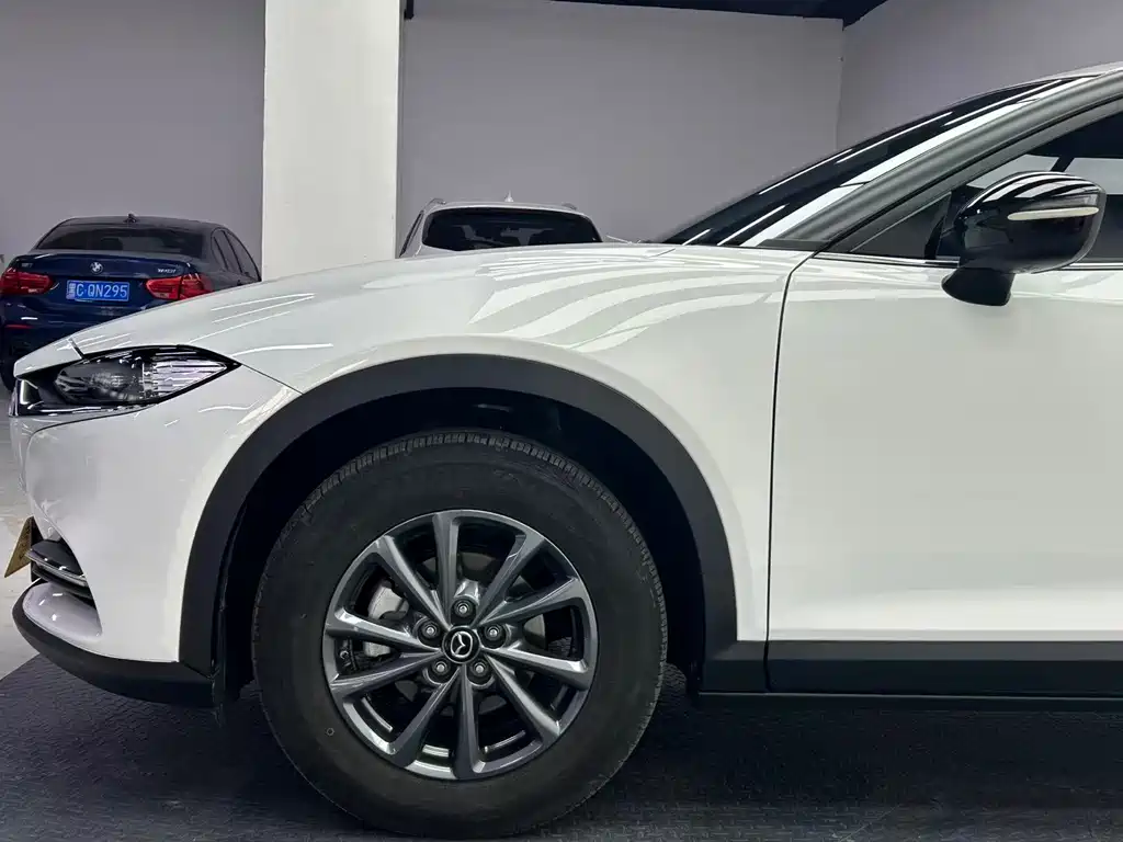 MAZDA CX 4