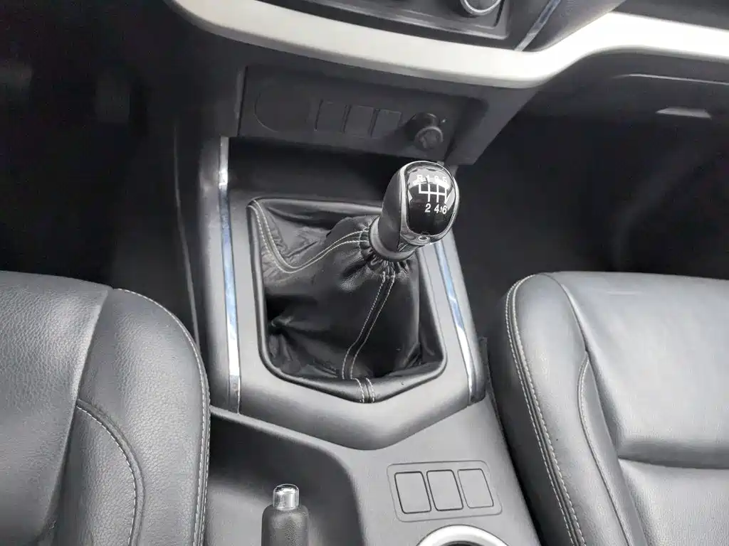Dongfeng Palasso — миниатюра 13