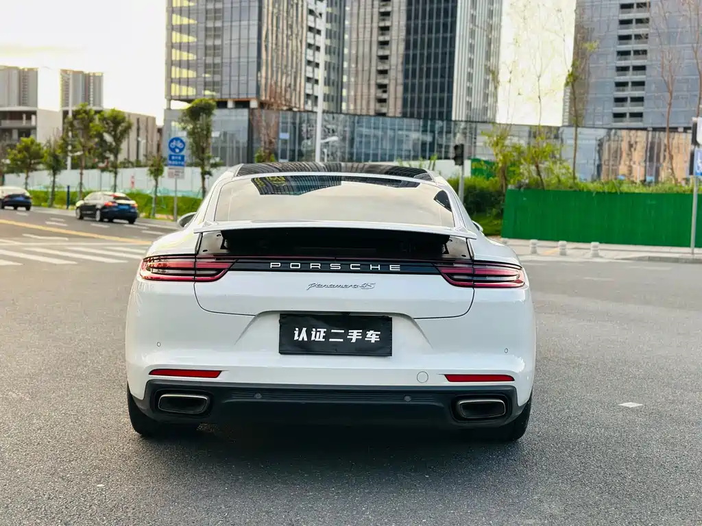 Porsche Panamera — миниатюра 7