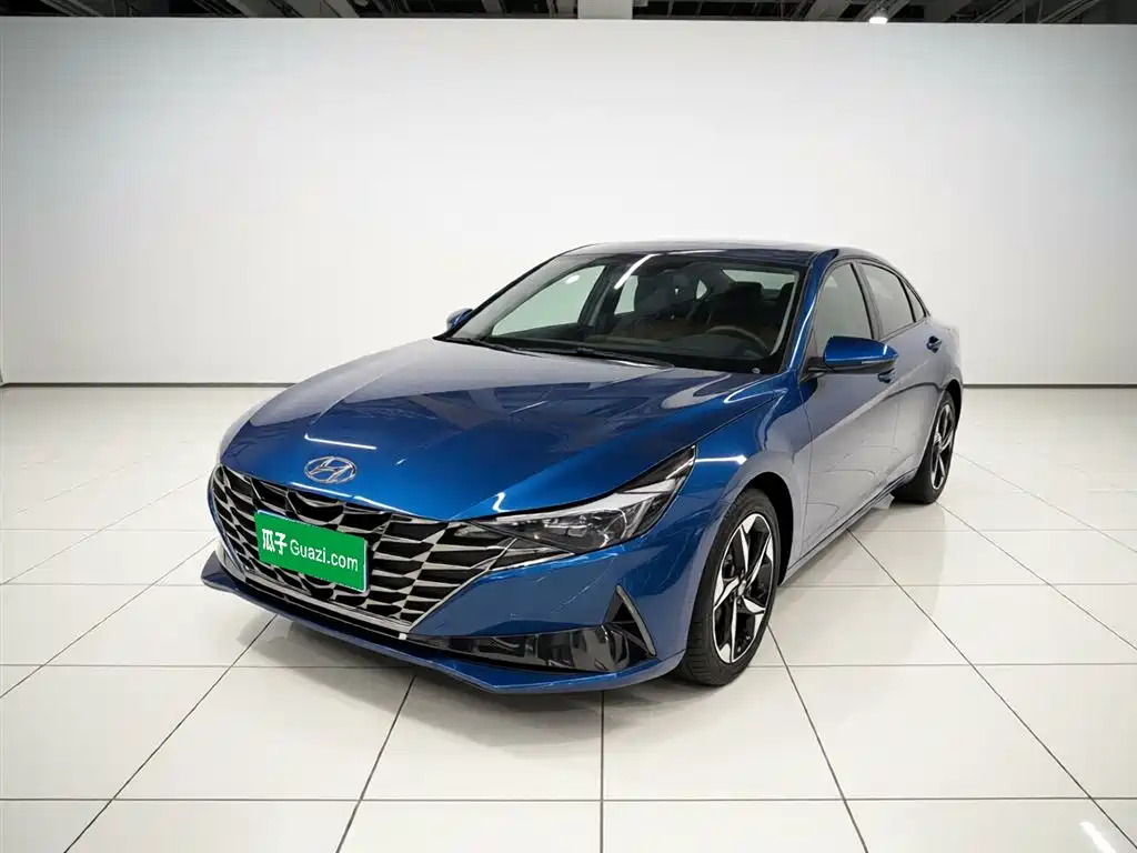 Hyundai Elantra 2021