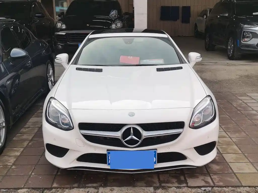 Mercedes-Benz SLC 2016 SLC 200