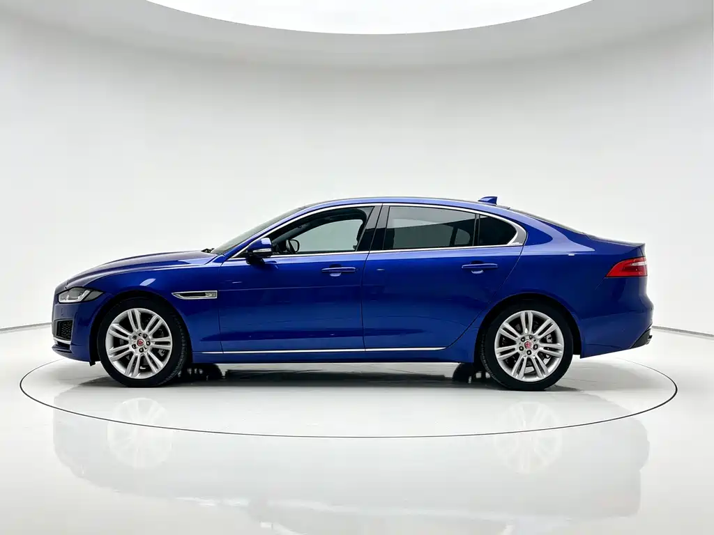 Jaguar XEL — миниатюра 4