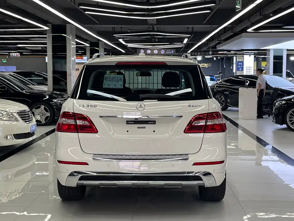 Mercedes-Benz M-Class — миниатюра 49
