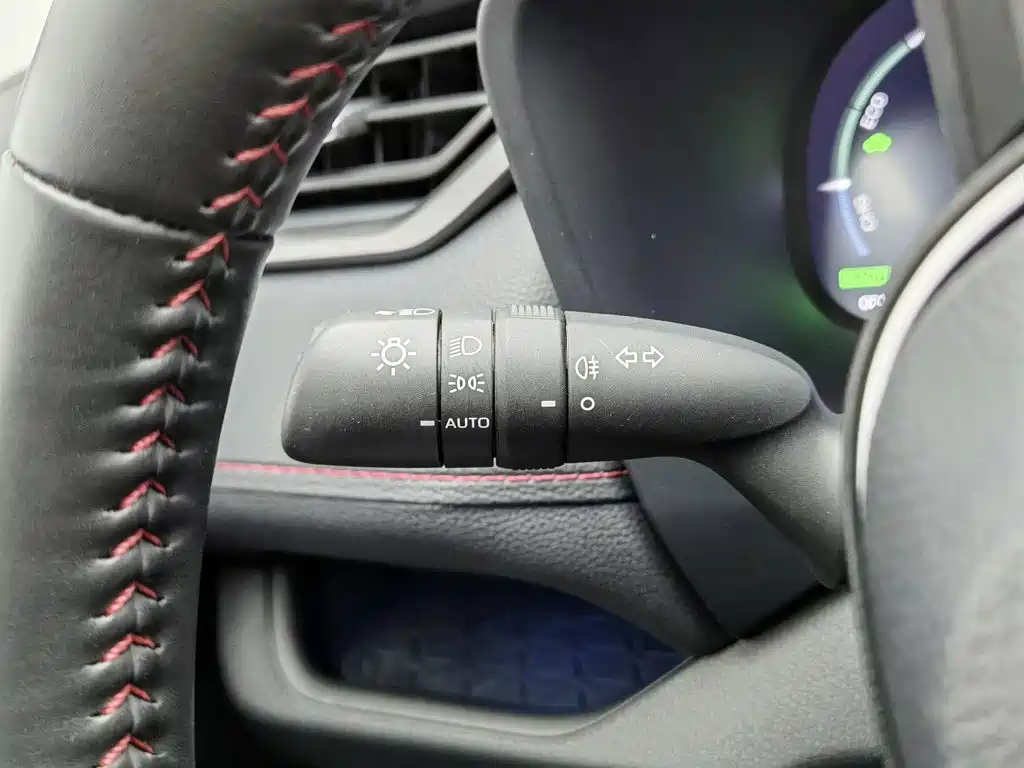 Toyota Wildlander New Energy — миниатюра 21