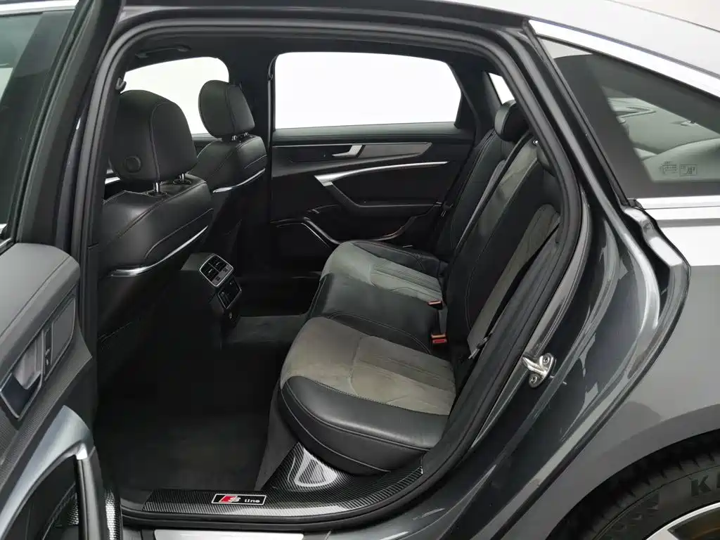 Audi A6L — миниатюра 15