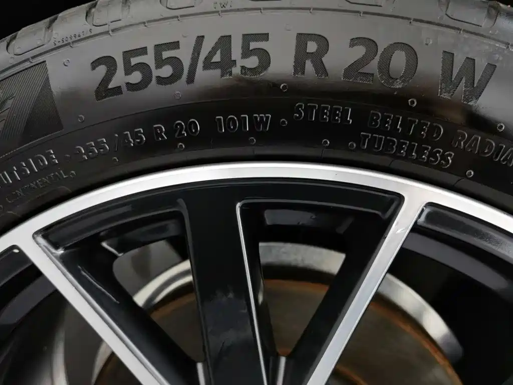Audi Q5L — миниатюра 24