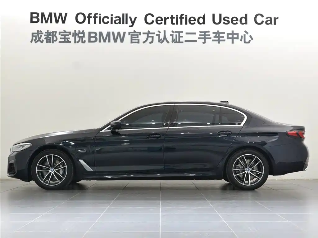 BMW 5 Series New Energy 2023 Черный из Китая, фото 3