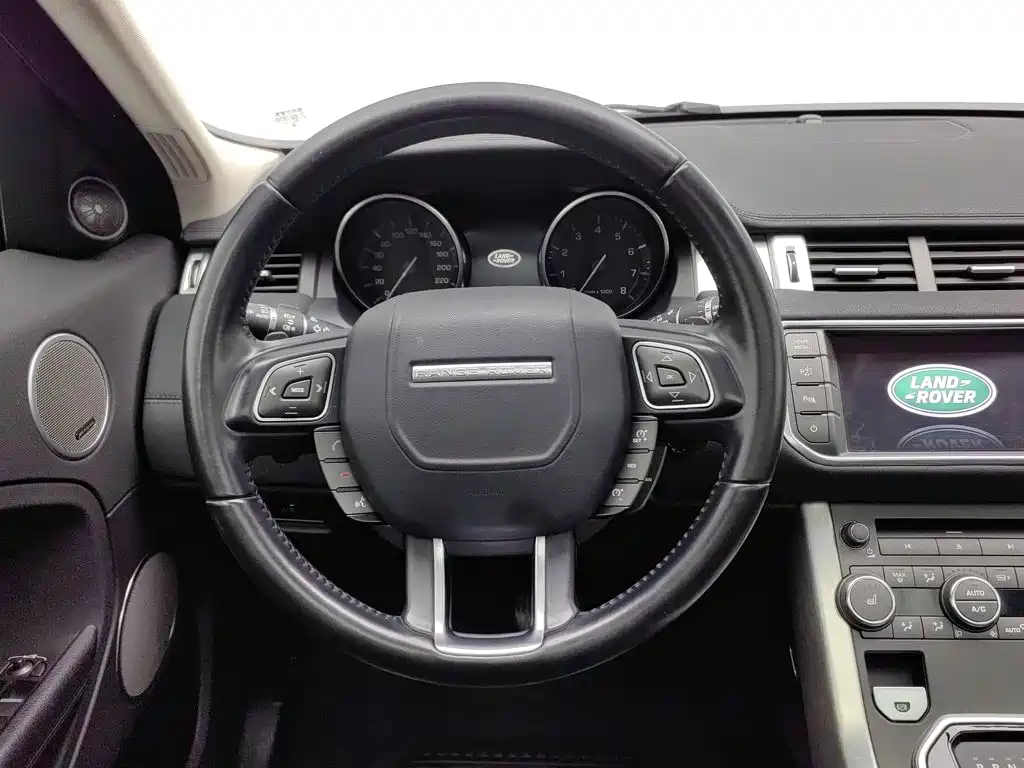 Land Rover Evoque (Import) — миниатюра 11