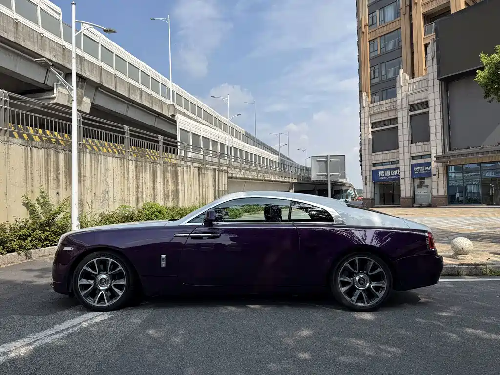 Rolls-Royce Wraith — миниатюра 4