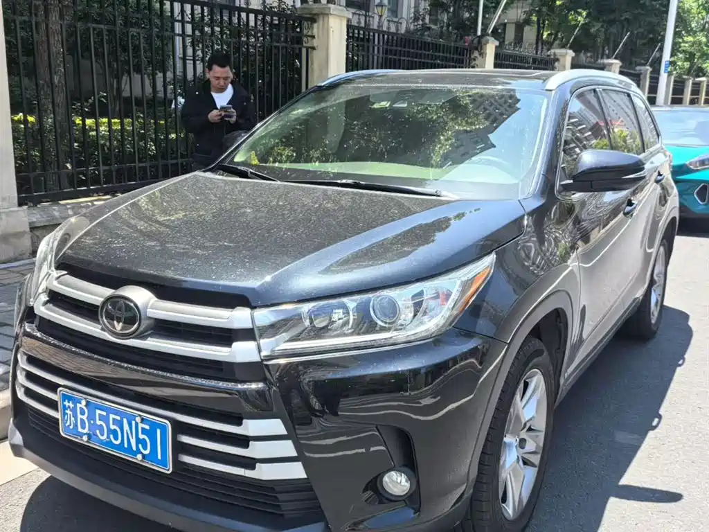 Toyota Highlander 2019
