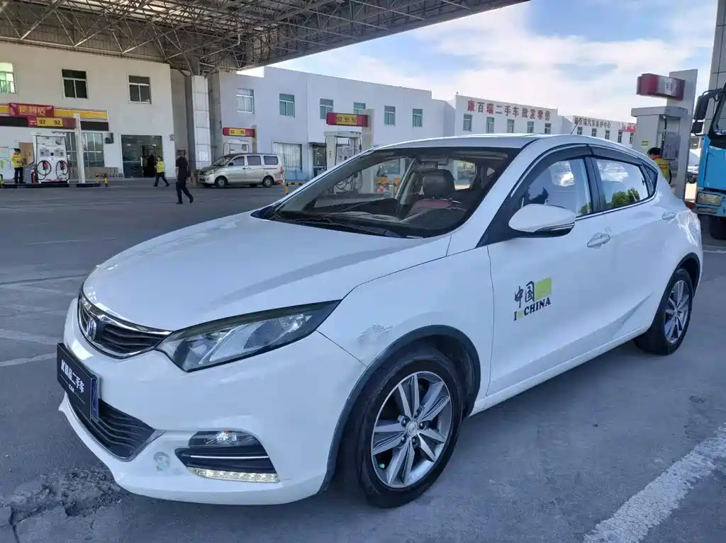 Changan Eado XT