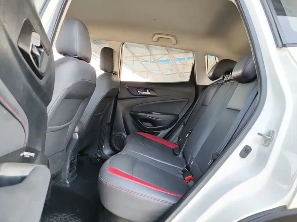 Changan CS15 — миниатюра 17