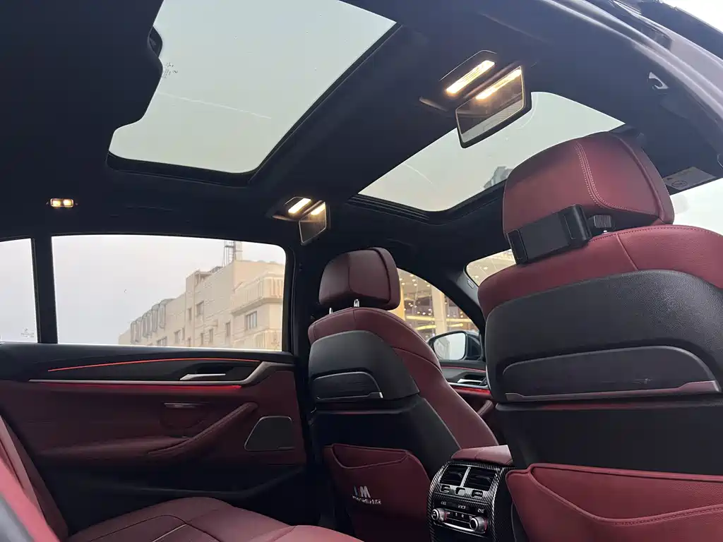 BMW 5 Series — миниатюра 27