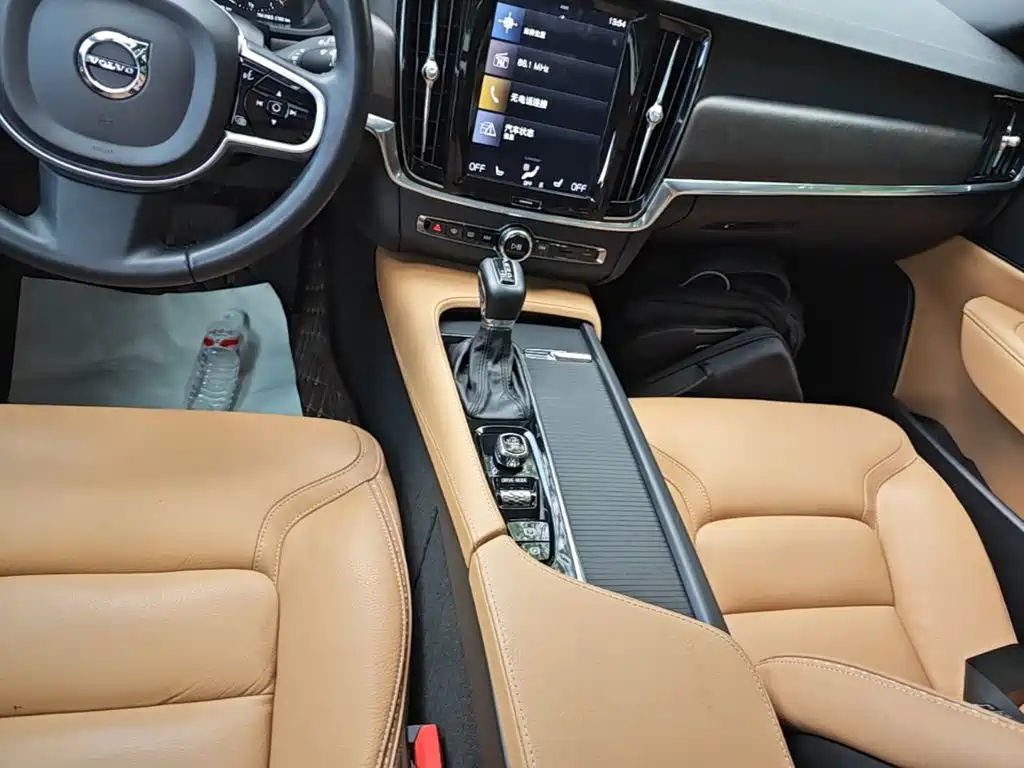 Volvo V90 — миниатюра 14