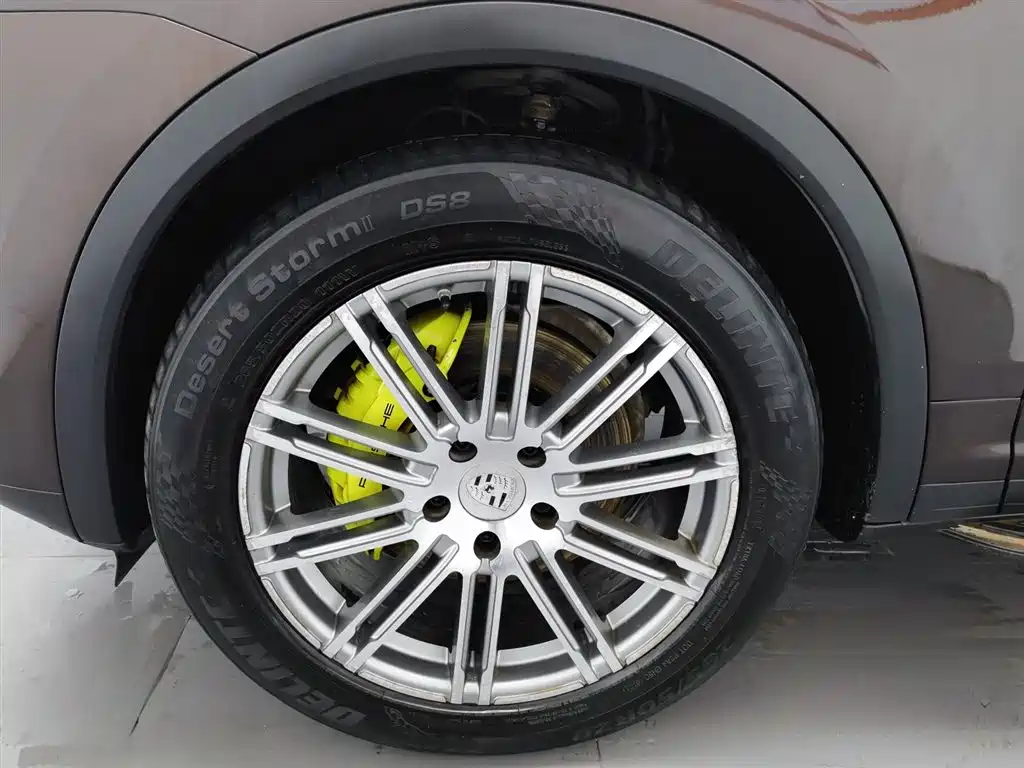 PORSCHE CAYENNE NEW ENERGY