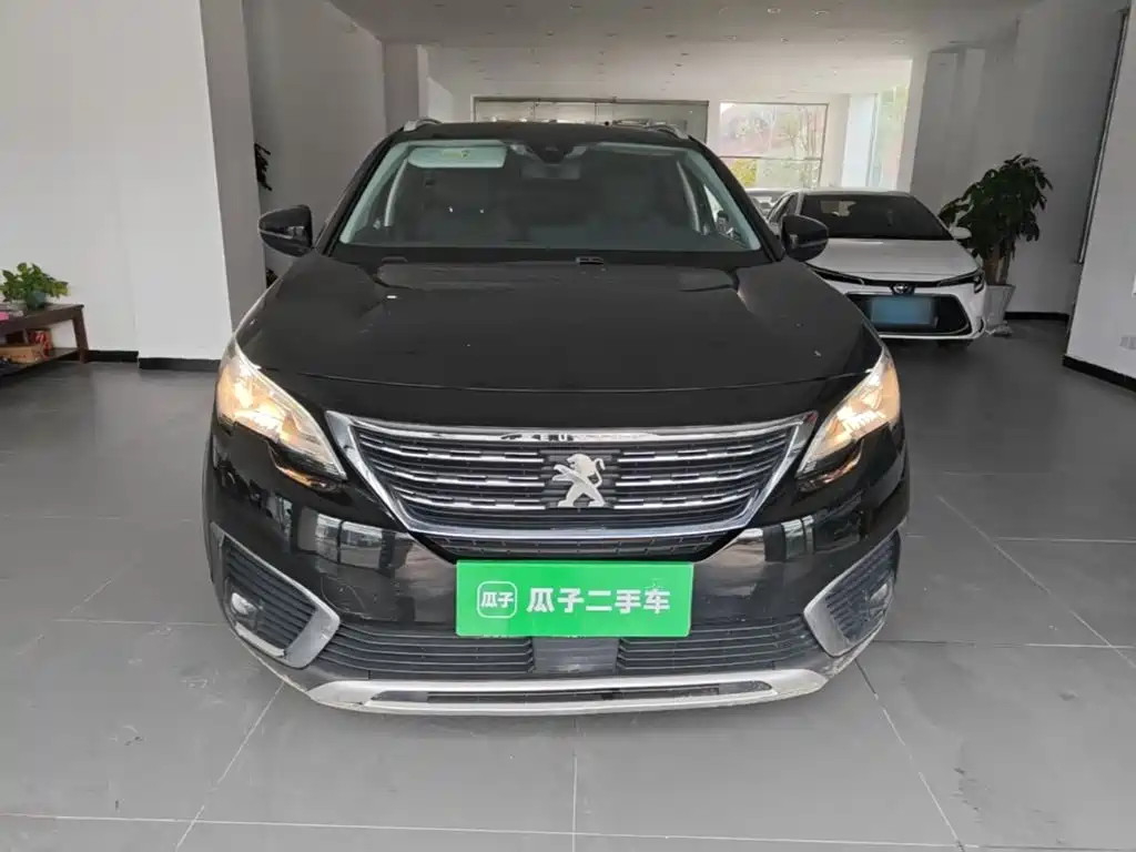 Peugeot 5008 — миниатюра 3