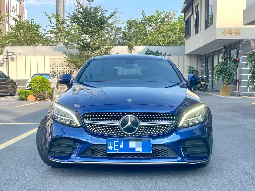 Mercedes-Benz C-Class (Import) — миниатюра 2