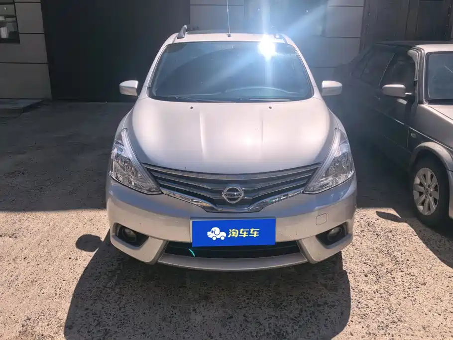 Nissan Livina — миниатюра 2
